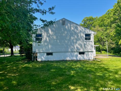 154 Hesse Road Hamden CT 06517