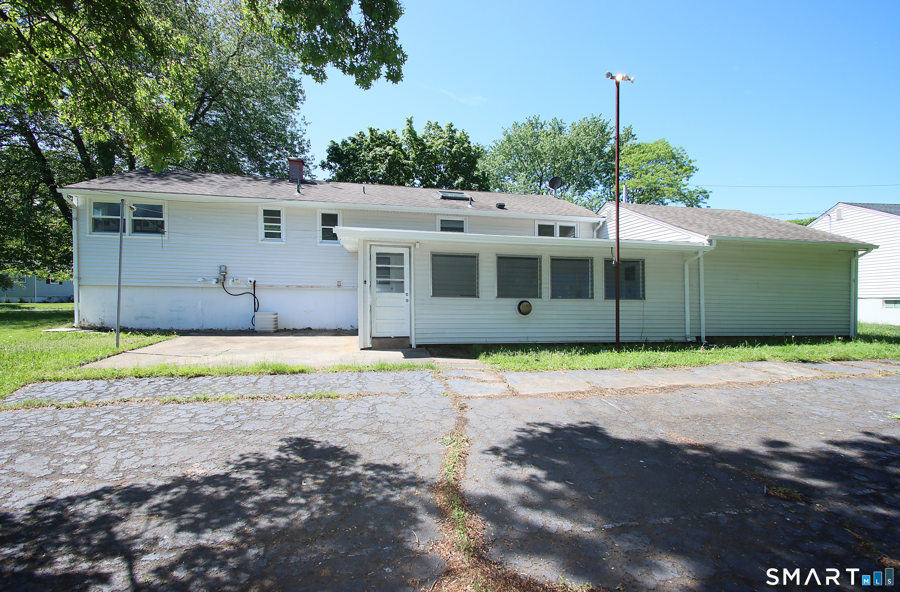 154 Hesse Road Hamden CT 06517
