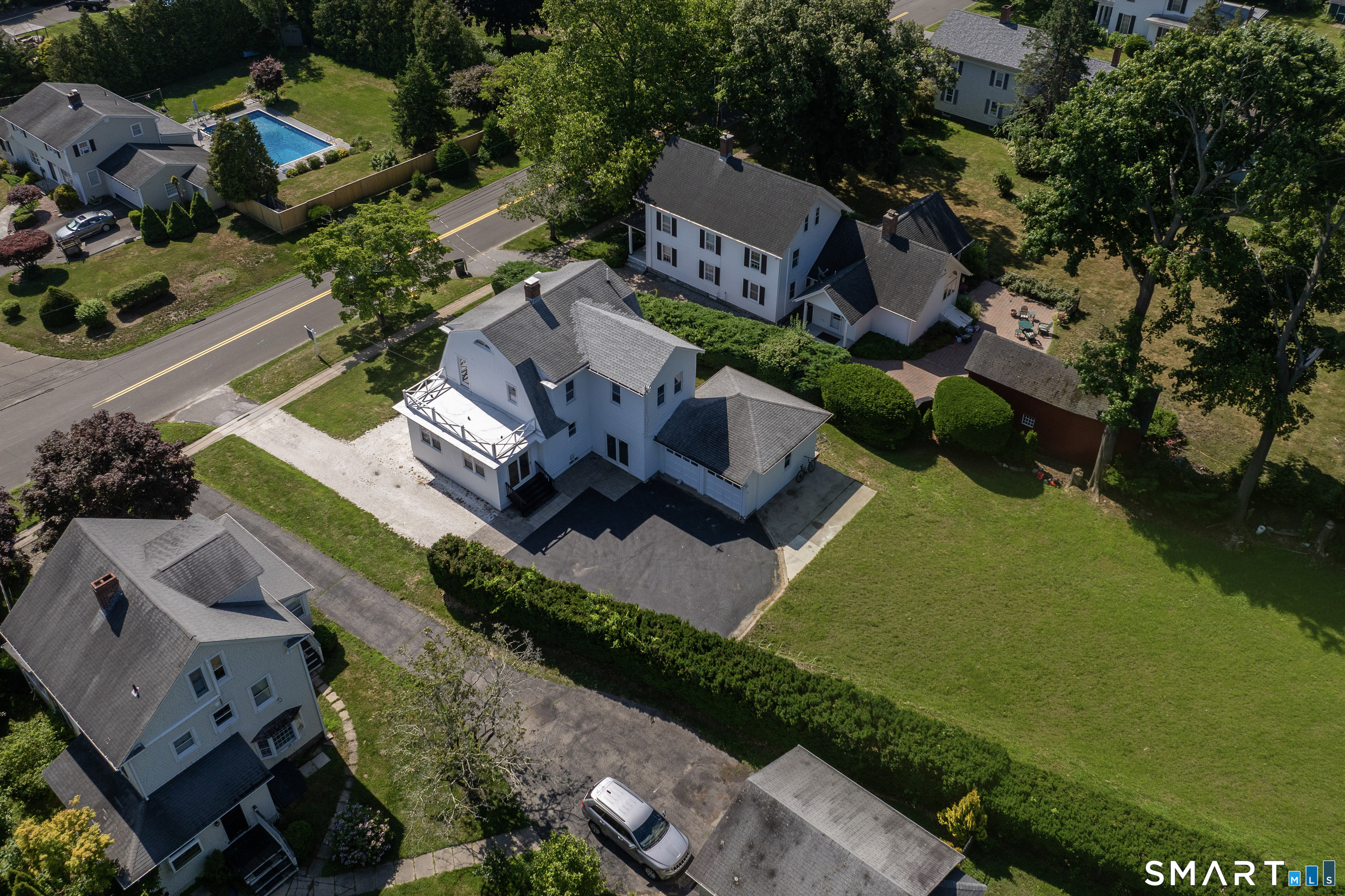 89 Commerce Street Clinton CT 06413