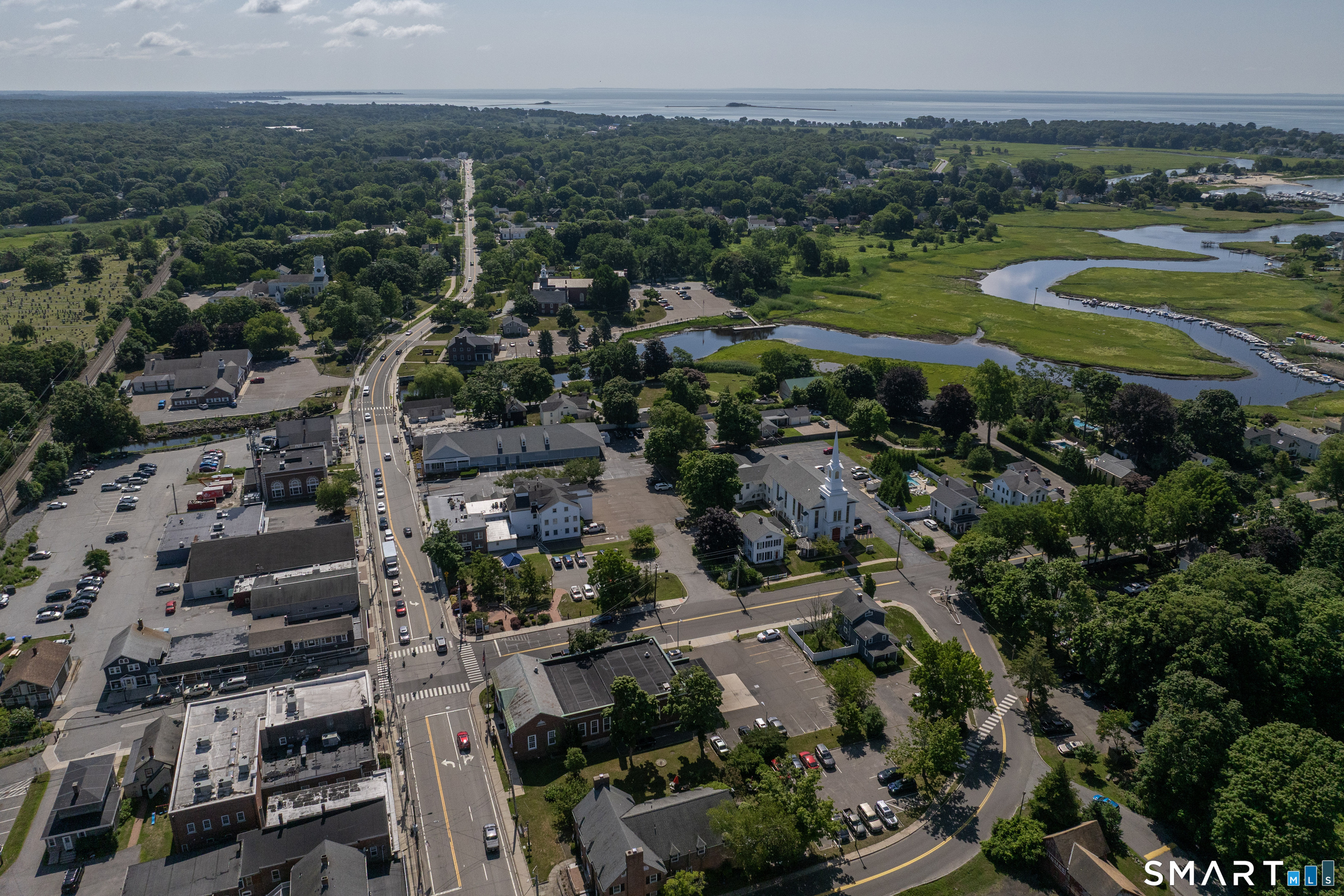 89 Commerce Street Clinton CT 06413