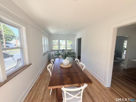 89 Commerce Street Clinton CT 06413