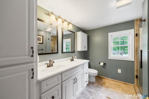 185 Carter Lane Southington CT 06489