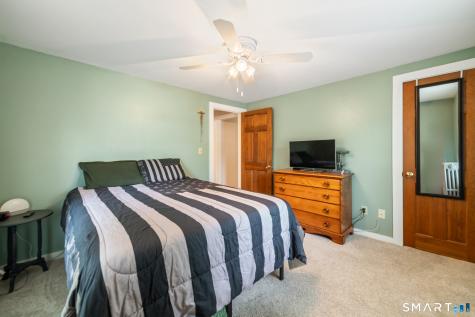 185 Carter Lane Southington CT 06489