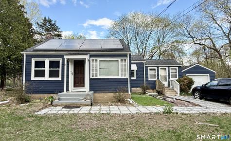 15 Beecher Road Woodbridge CT 06525