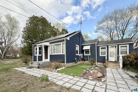 15 Beecher Road Woodbridge CT 06525