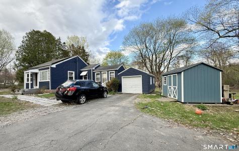 15 Beecher Road Woodbridge CT 06525