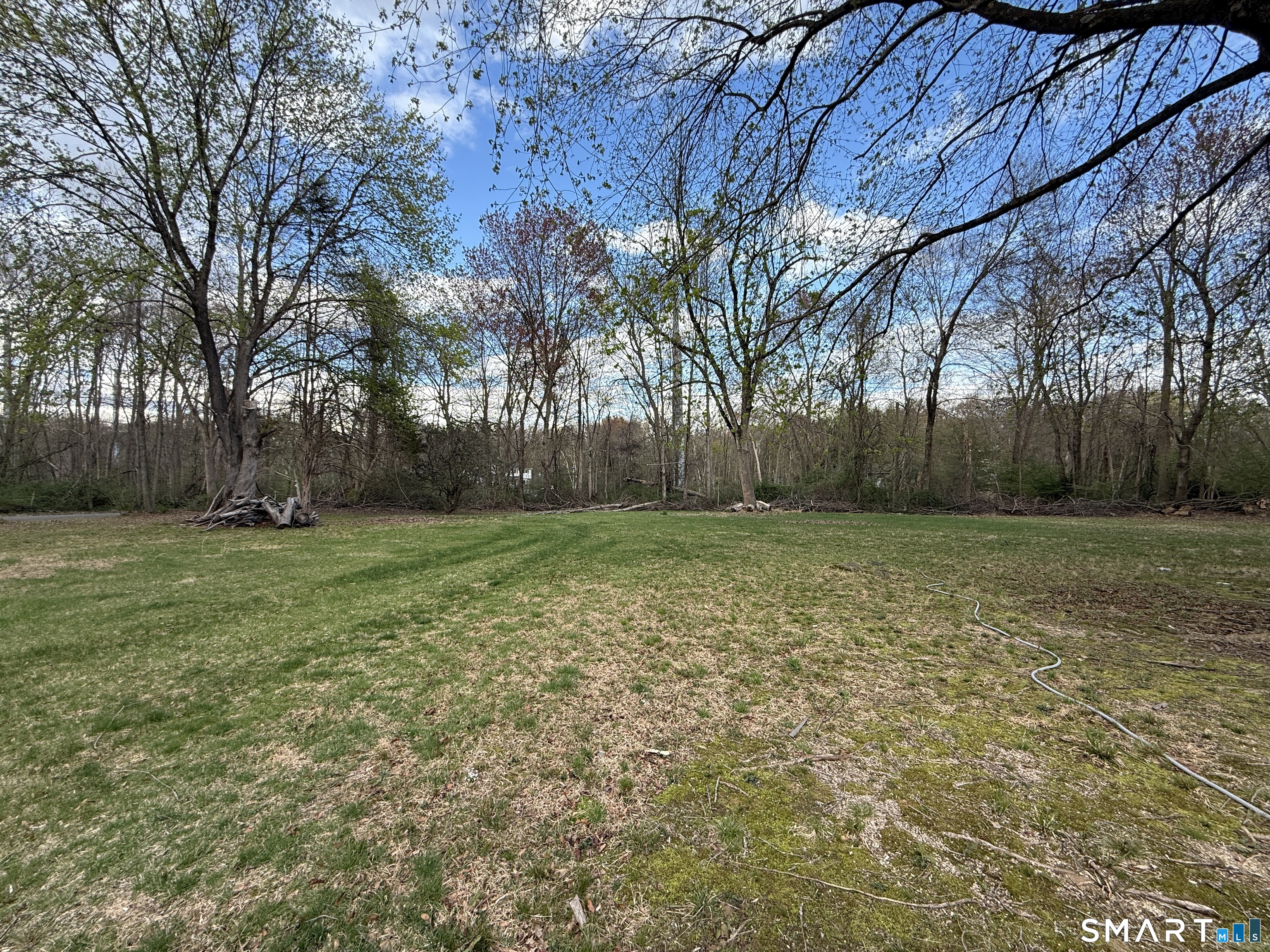 15 Beecher Road Woodbridge CT 06525