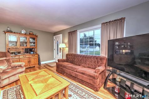 43 Prairie Avenue Derby CT 06418