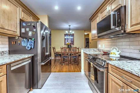 43 Prairie Avenue Derby CT 06418