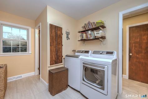 43 Prairie Avenue Derby CT 06418