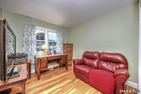 43 Prairie Avenue Derby CT 06418