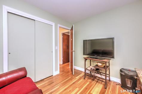 43 Prairie Avenue Derby CT 06418