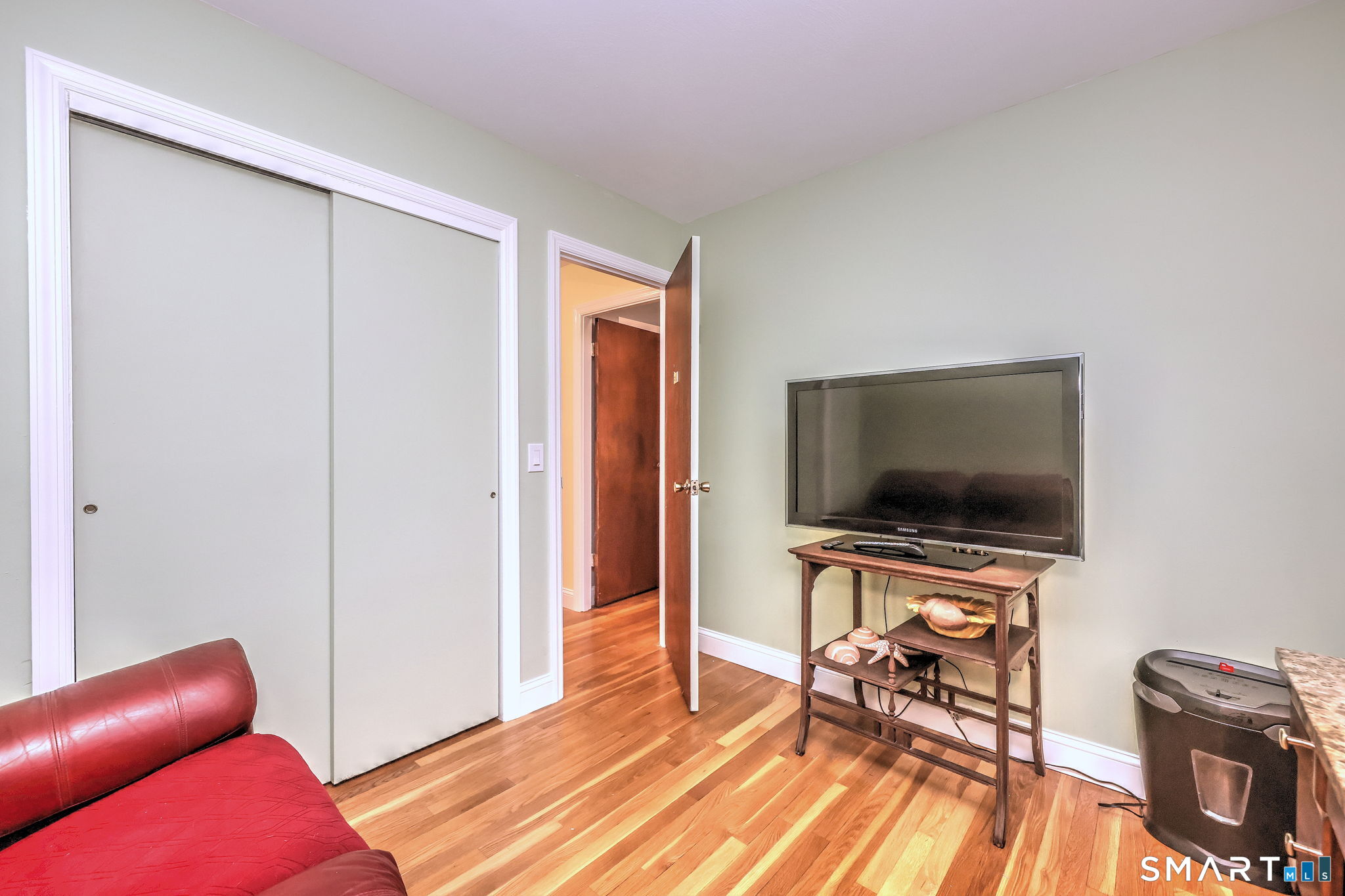 43 Prairie Avenue Derby CT 06418
