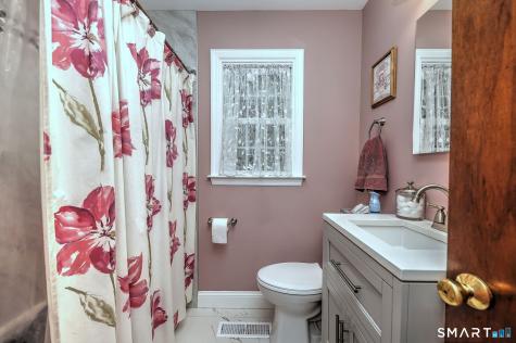 43 Prairie Avenue Derby CT 06418