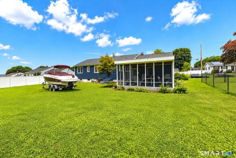 43 Prairie Avenue Derby CT 06418