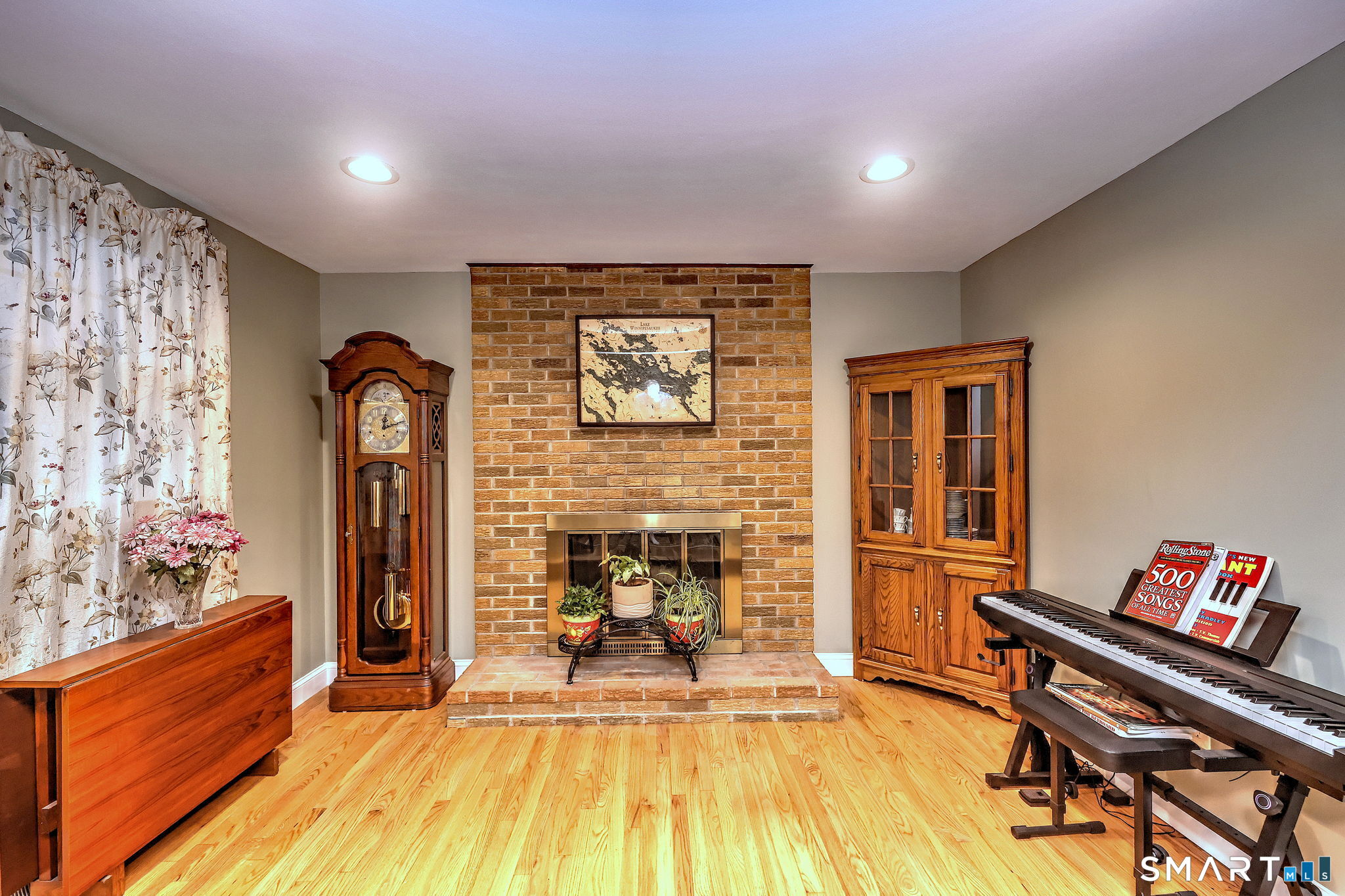 43 Prairie Avenue Derby CT 06418