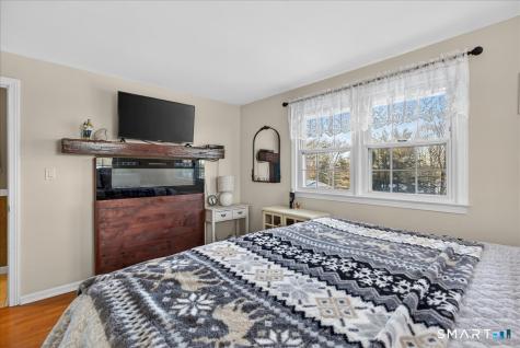 68 Lynn Drive Meriden CT 06451