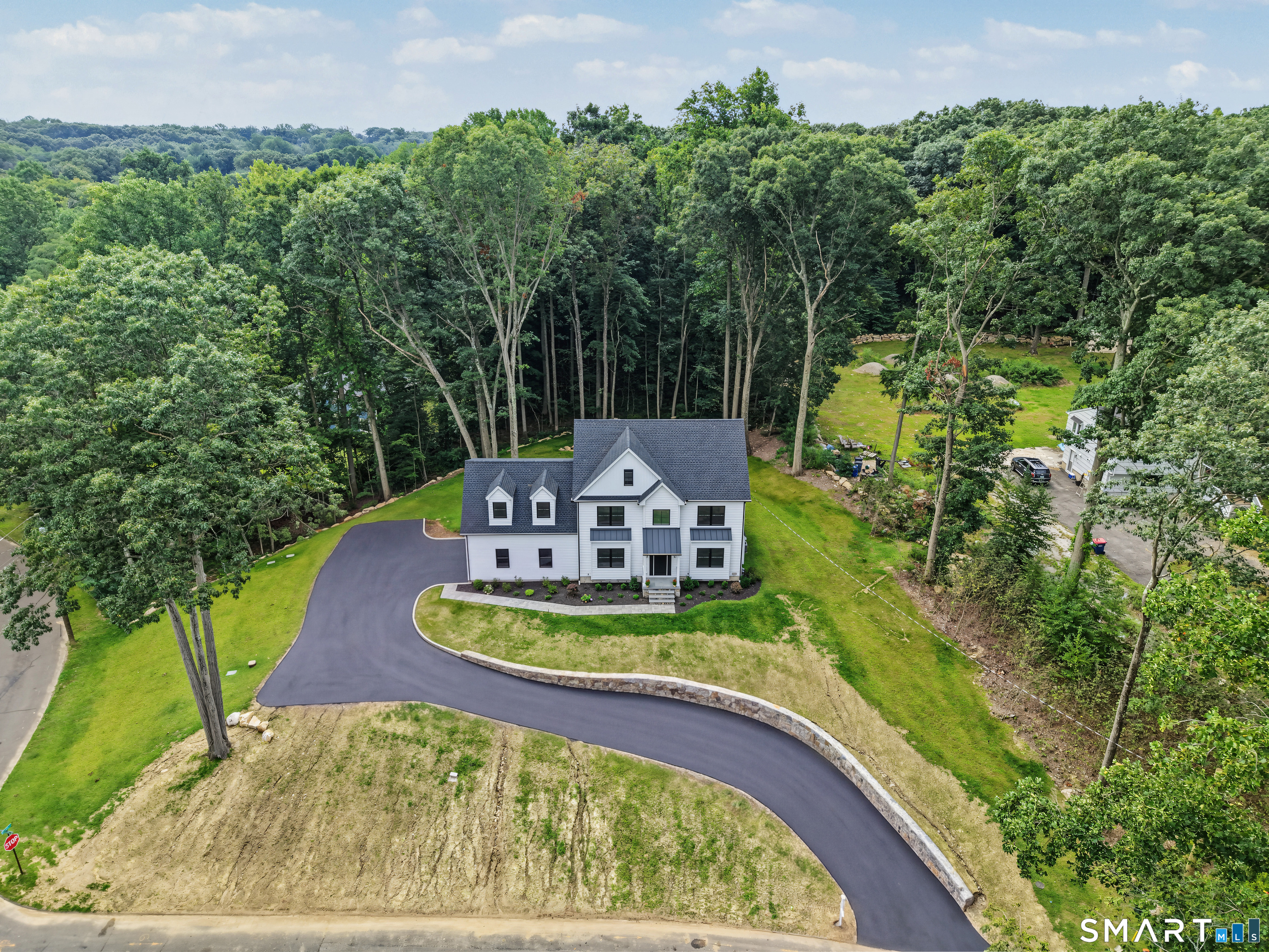 18 Timberlane Trail Trumbull CT 06611