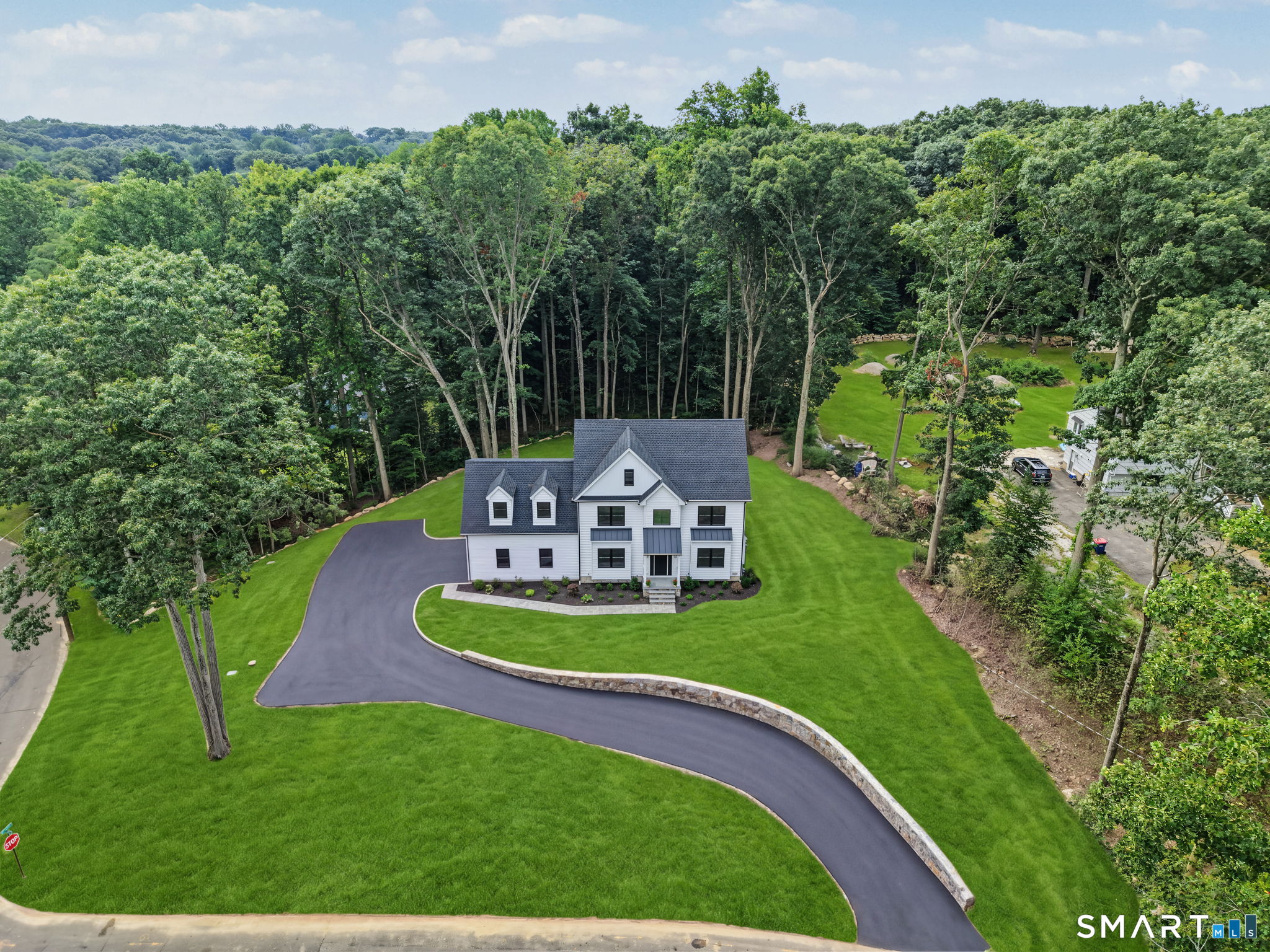 18 Timberlane Trail Trumbull CT 06611