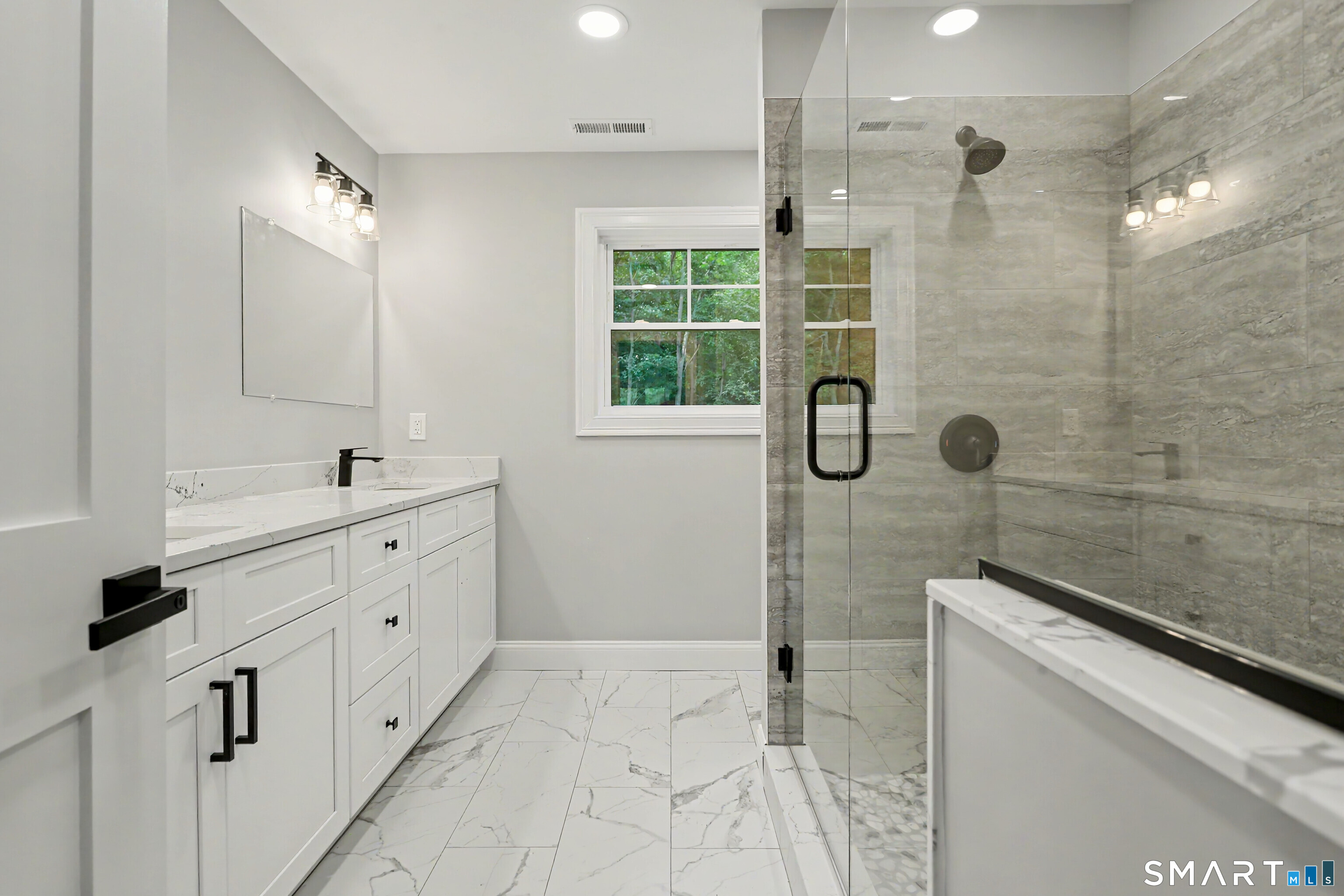 18 Timberlane Trail Trumbull CT 06611