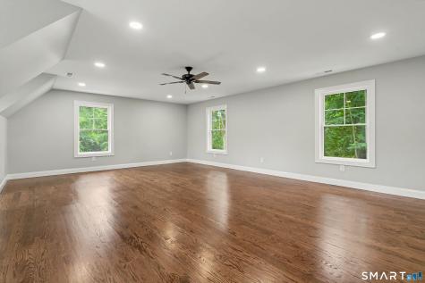 18 Timberlane Trail Trumbull CT 06611