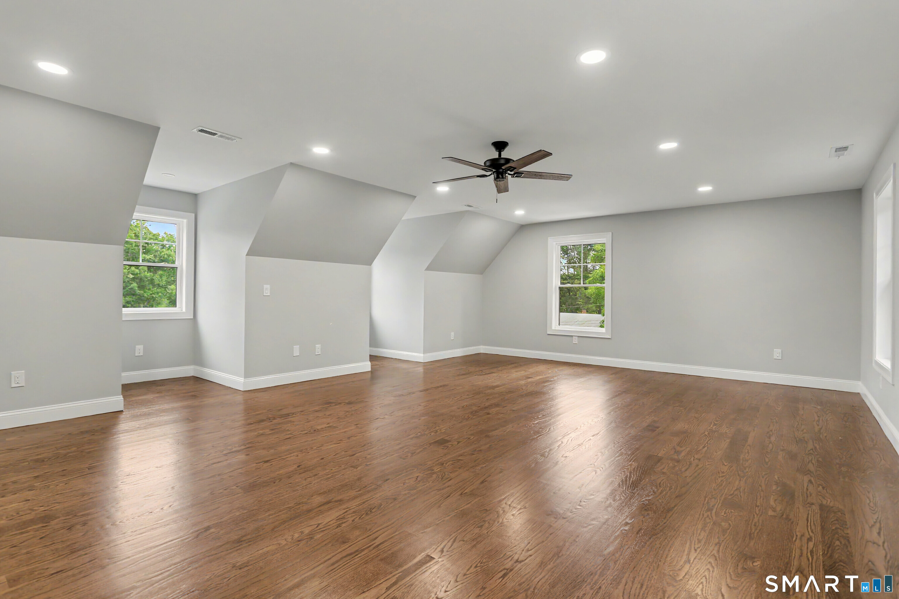 18 Timberlane Trail Trumbull CT 06611