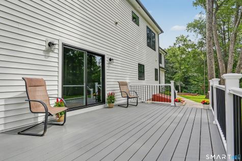 18 Timberlane Trail Trumbull CT 06611