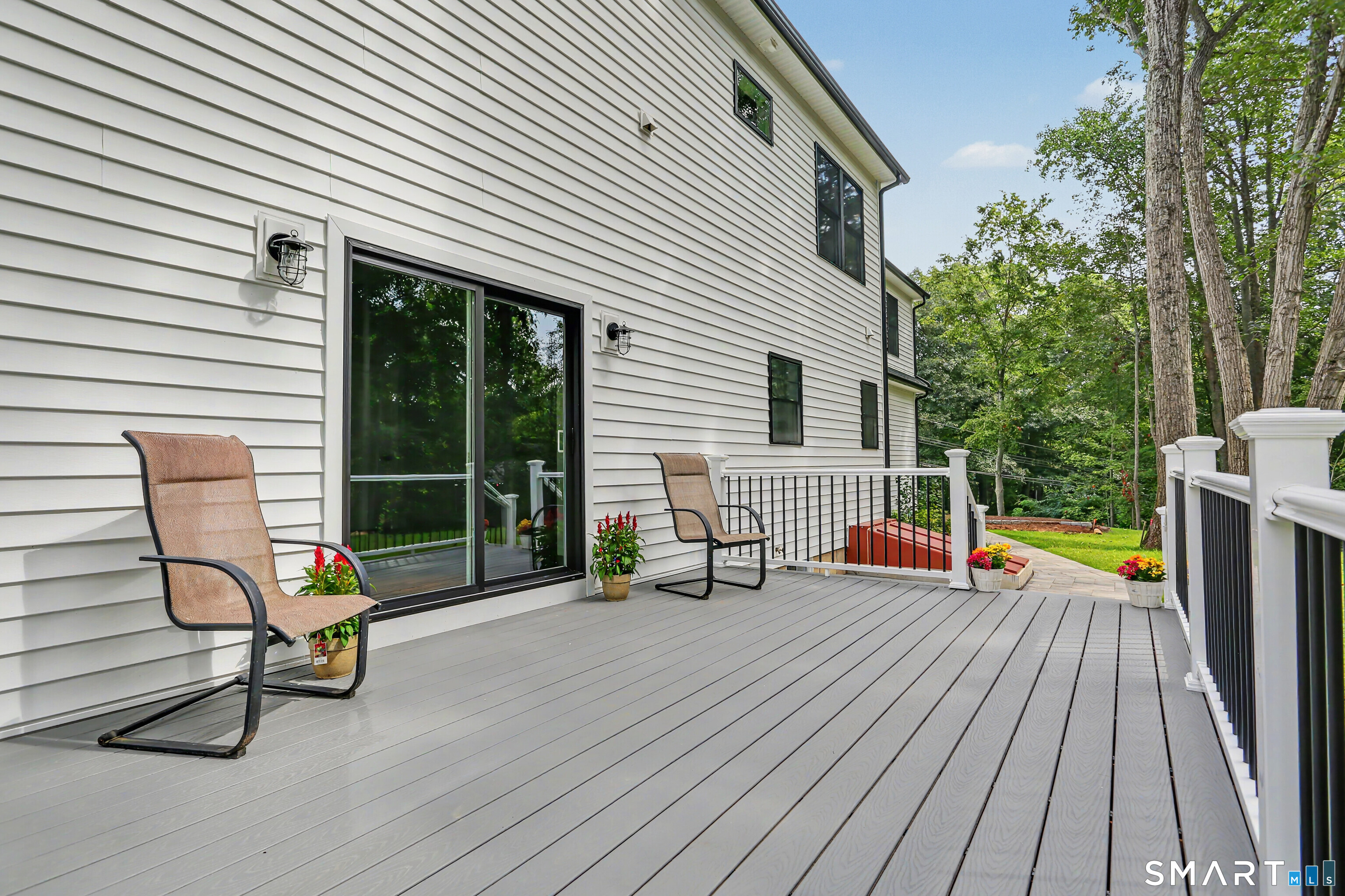 18 Timberlane Trail Trumbull CT 06611
