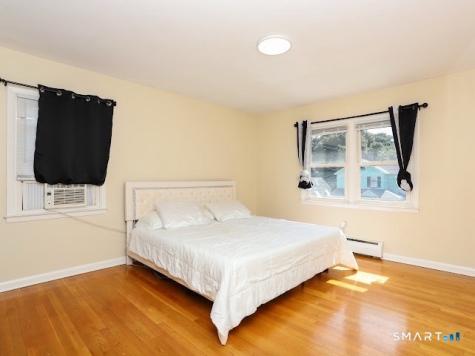 304 Summit Street New Haven CT 06513