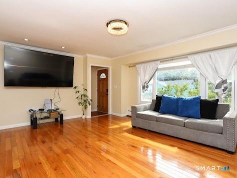 304 Summit Street New Haven CT 06513