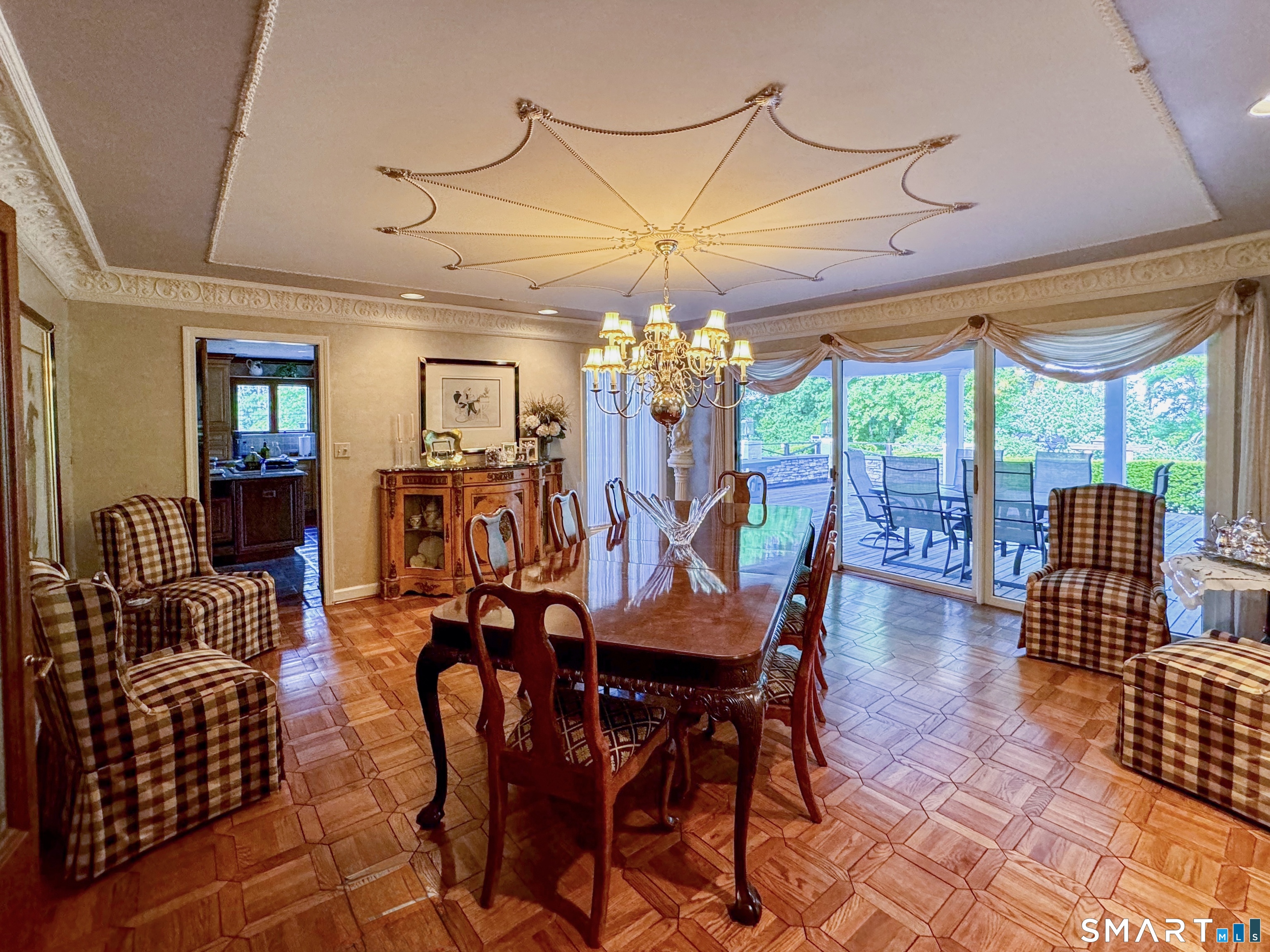 33 Mountain Farms Road West Hartford CT 06117