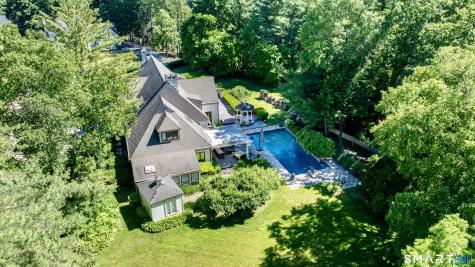 33 Mountain Farms Road West Hartford CT 06117