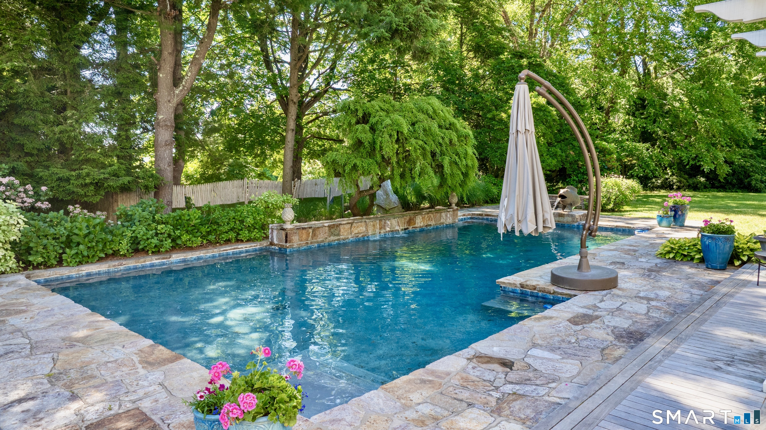33 Mountain Farms Road West Hartford CT 06117