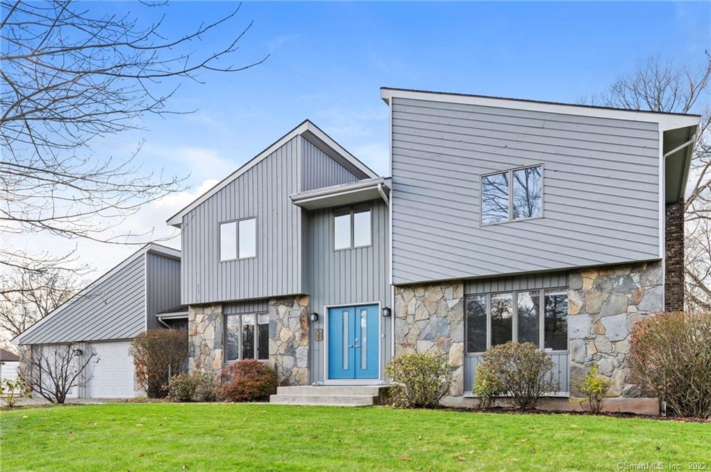 51 Stonefield Trail South Windsor CT 06074