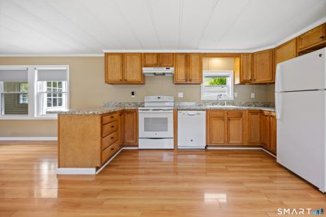 6 Park Avenue Plainville CT 06062