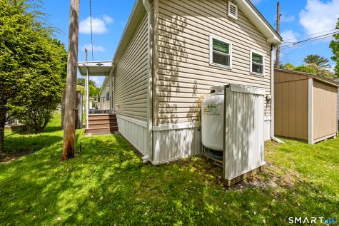 6 Park Avenue Plainville CT 06062