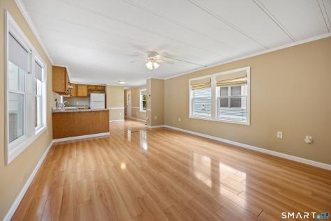 6 Park Avenue Plainville CT 06062