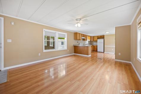 6 Park Avenue Plainville CT 06062