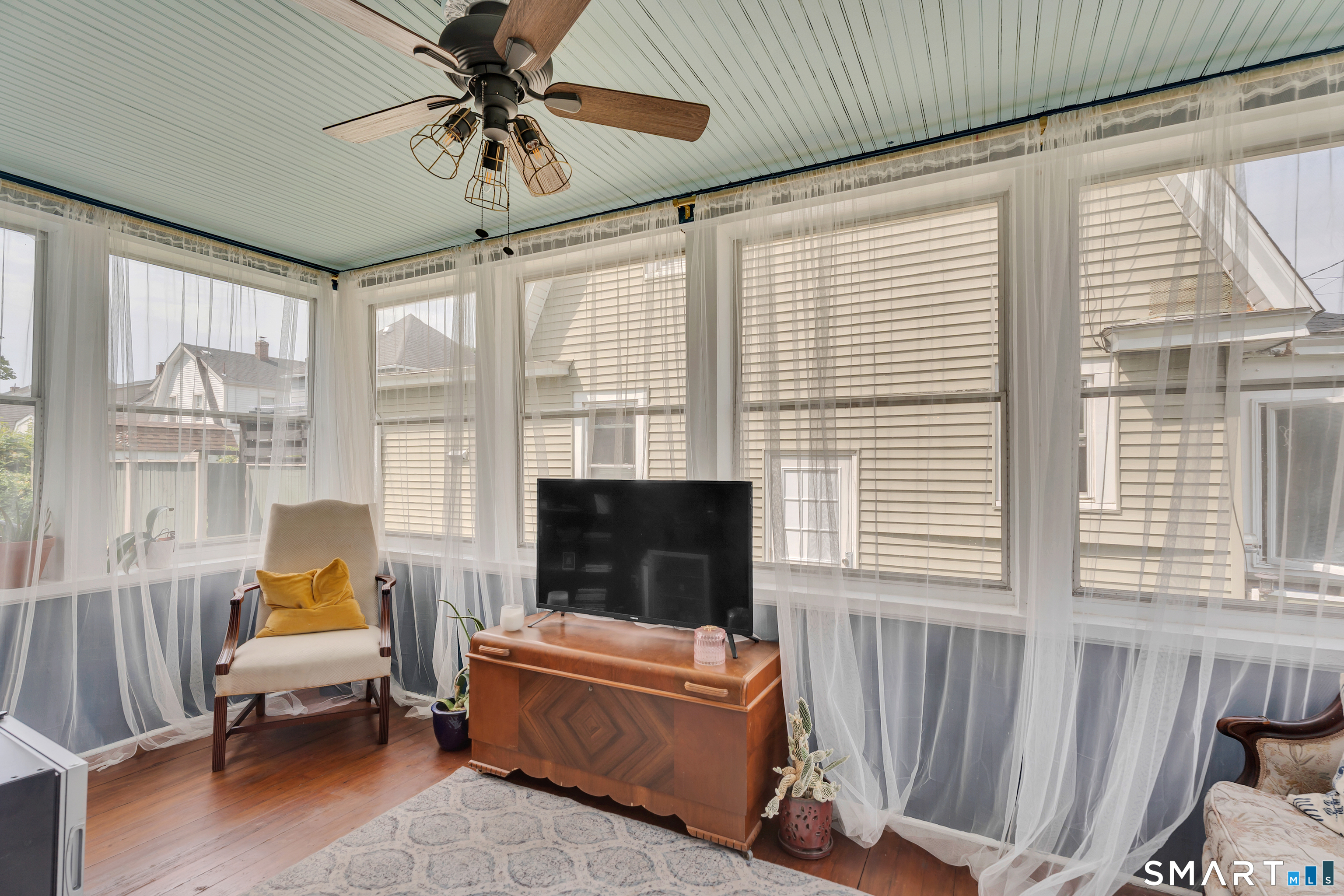 104 White Street West Haven CT 06516