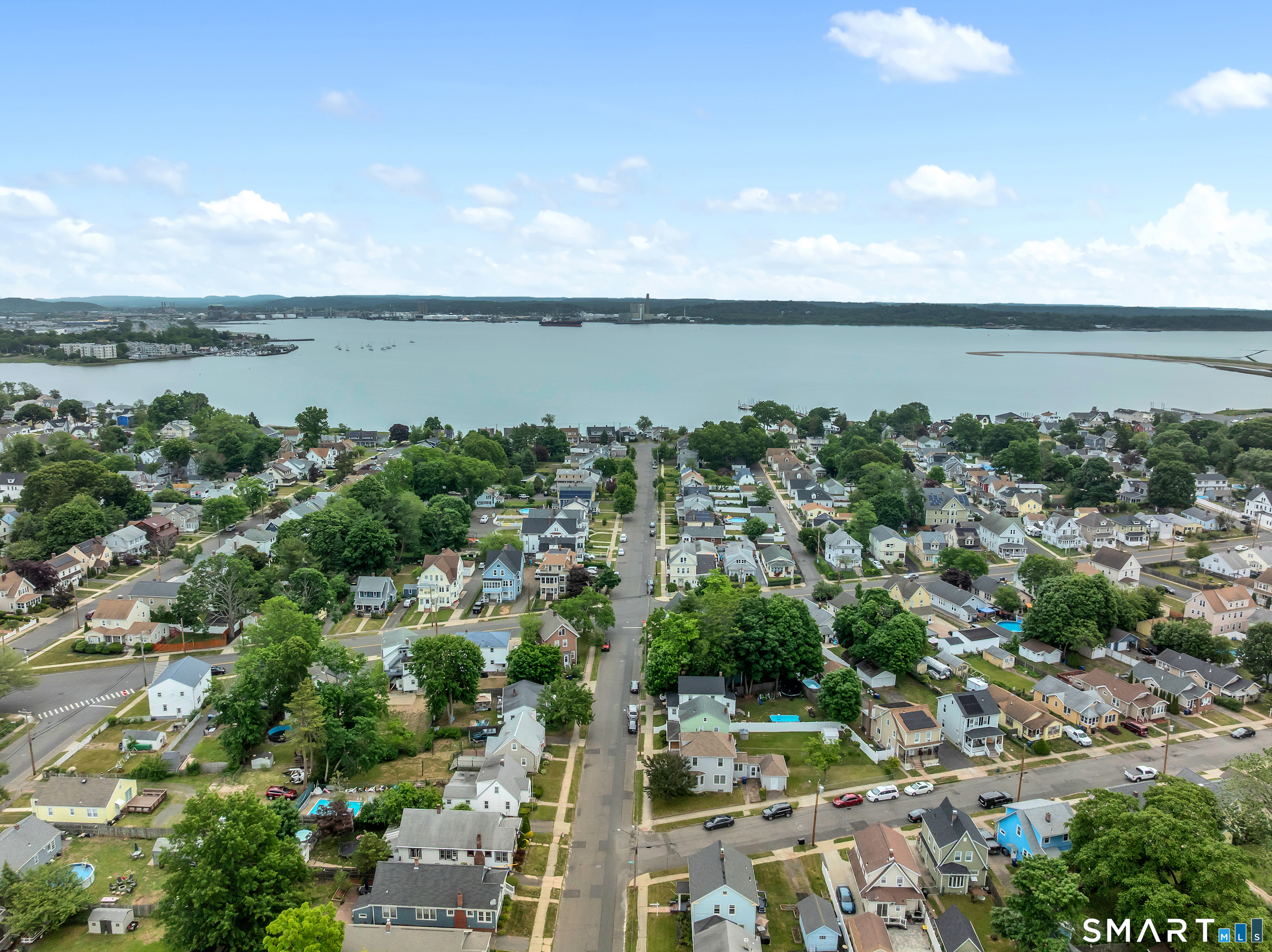 104 White Street West Haven CT 06516