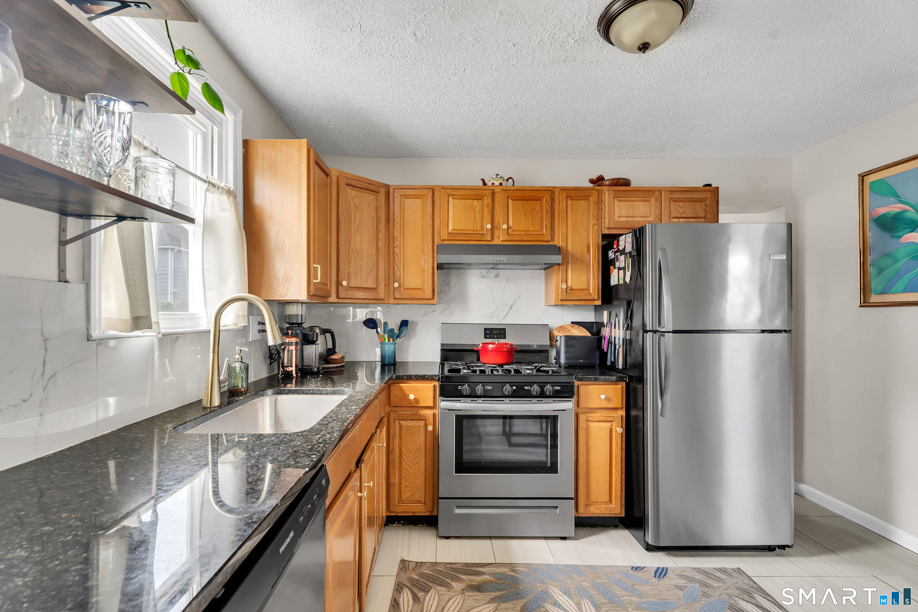 104 White Street West Haven CT 06516