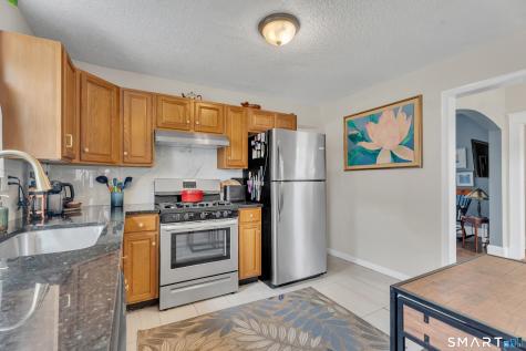 104 White Street West Haven CT 06516