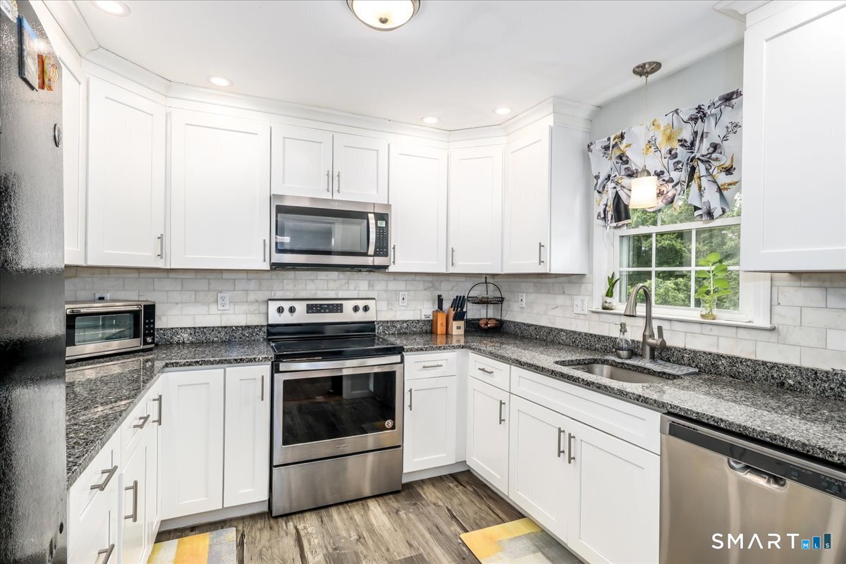 212 Upper Grassy Hill Road Woodbury CT 06798