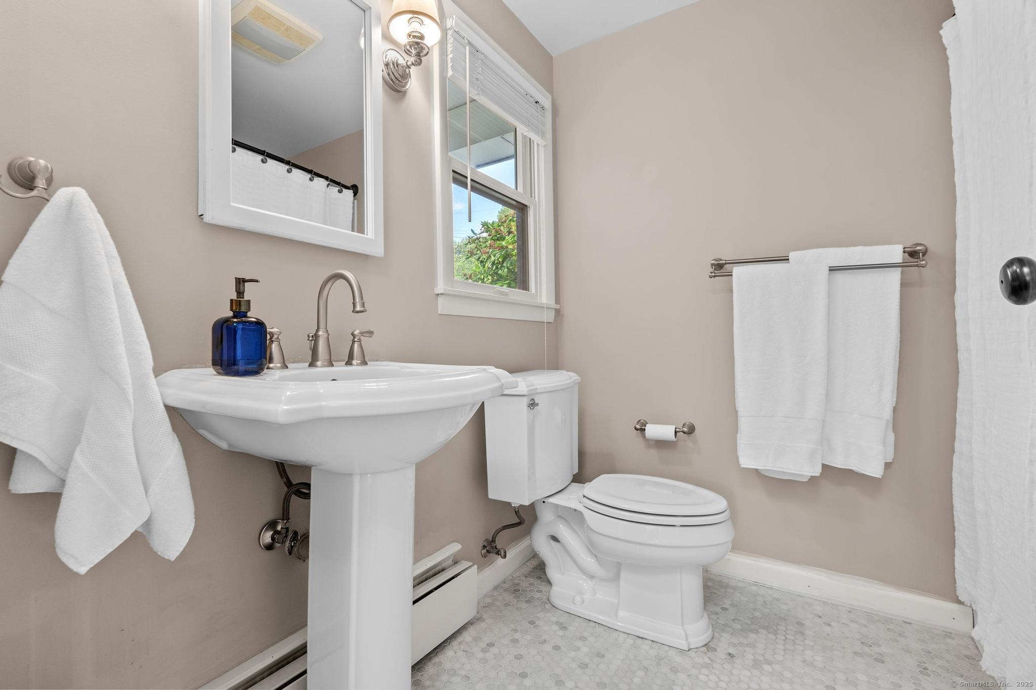 29 Fairwood Farms Drive West Hartford CT 06107