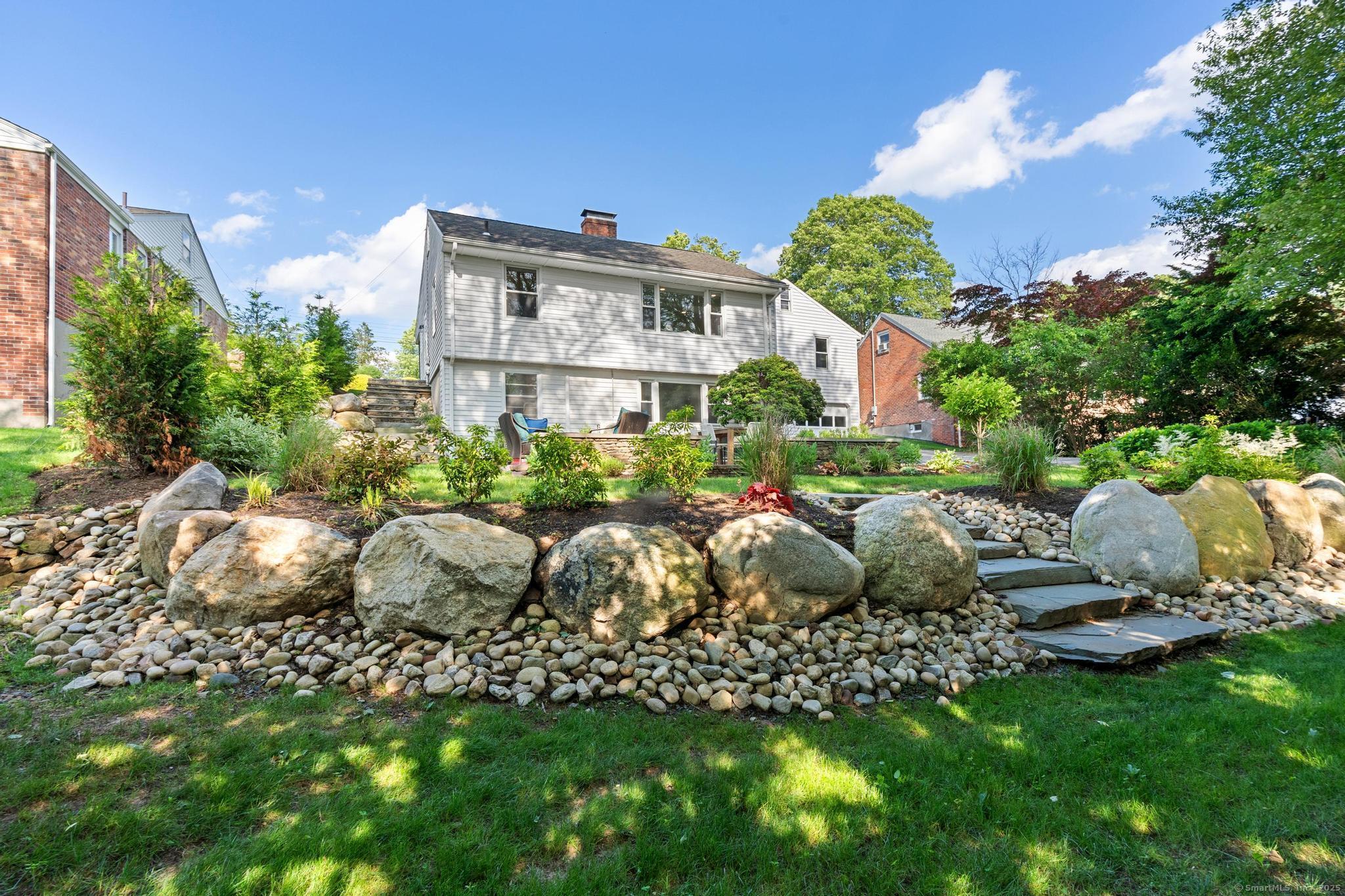 29 Fairwood Farms Drive West Hartford CT 06107