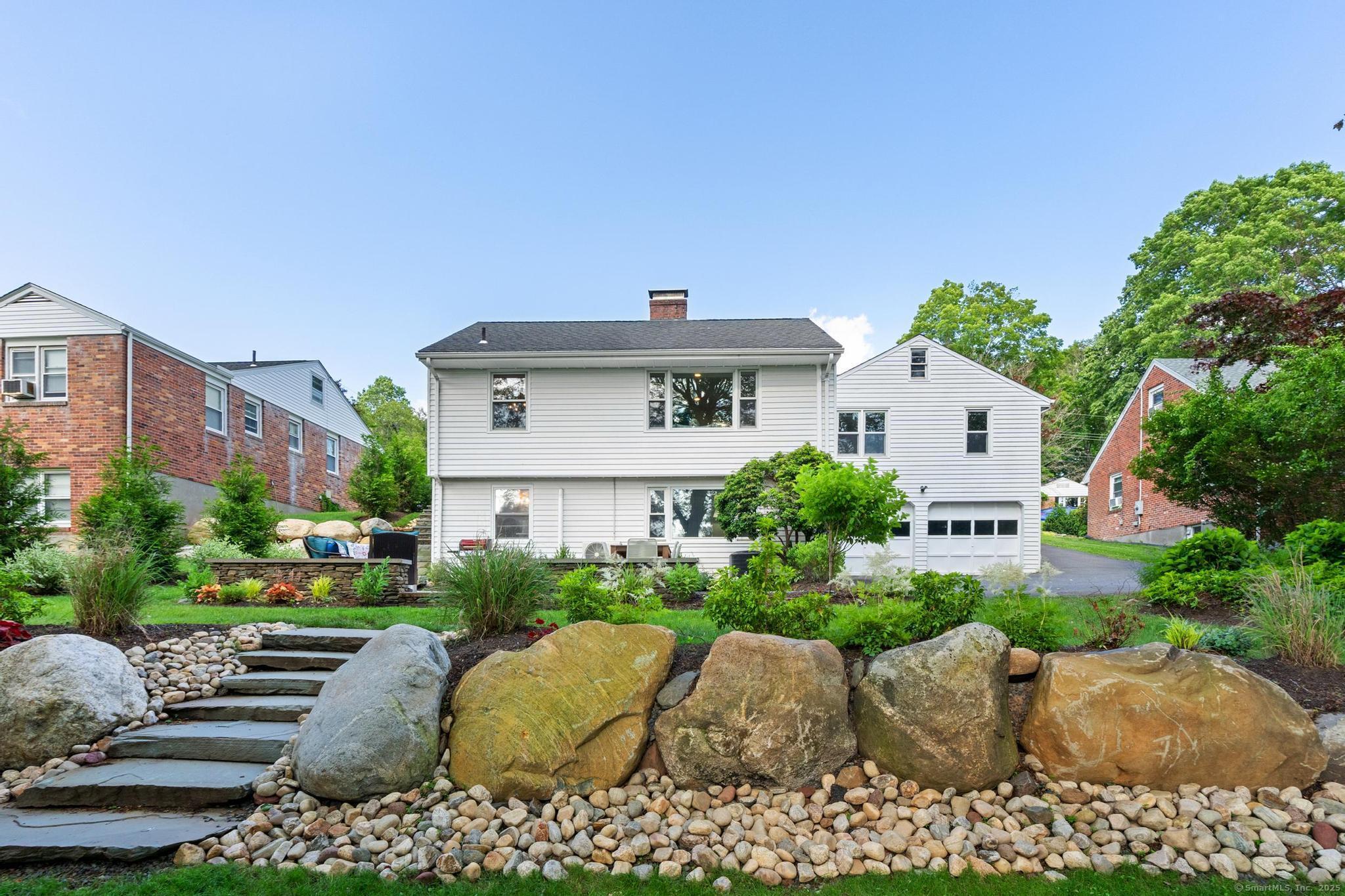 29 Fairwood Farms Drive West Hartford CT 06107