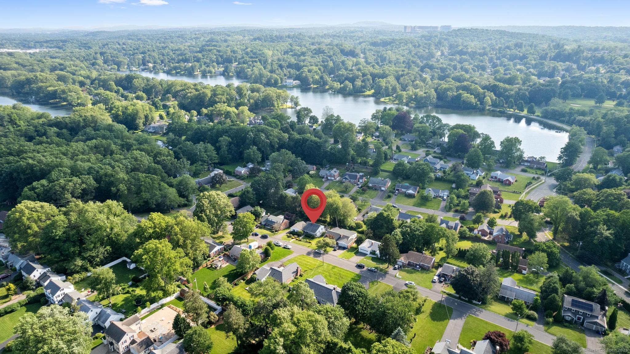 29 Fairwood Farms Drive West Hartford CT 06107