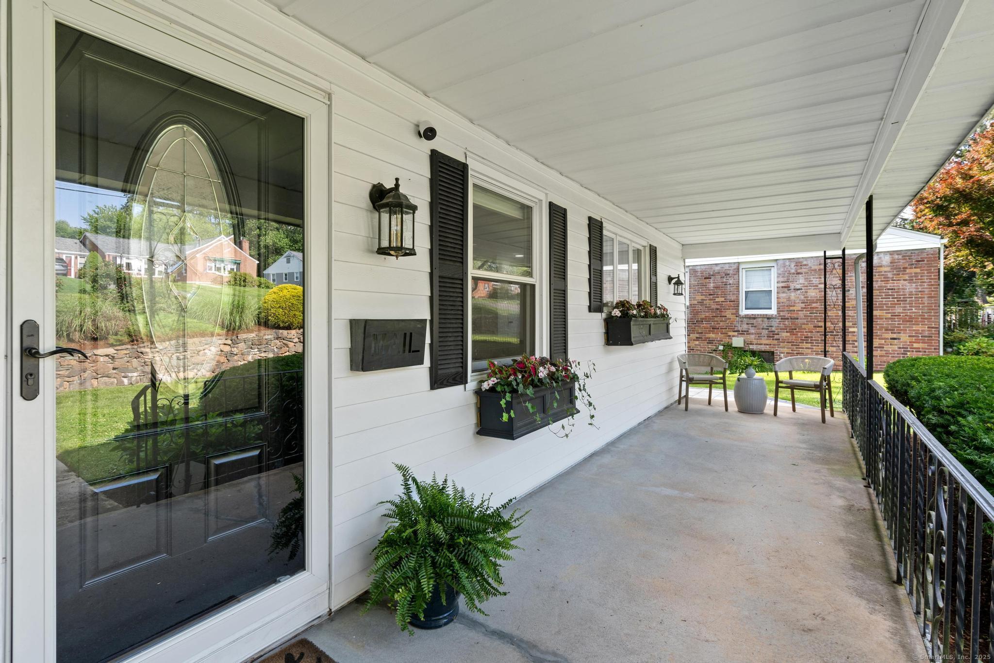 29 Fairwood Farms Drive West Hartford CT 06107