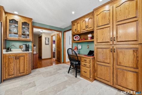 111 Sunnybrook Drive Manchester CT 06040