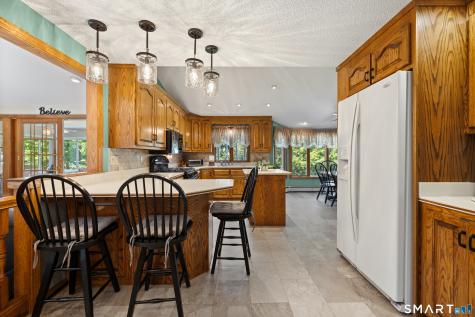 111 Sunnybrook Drive Manchester CT 06040